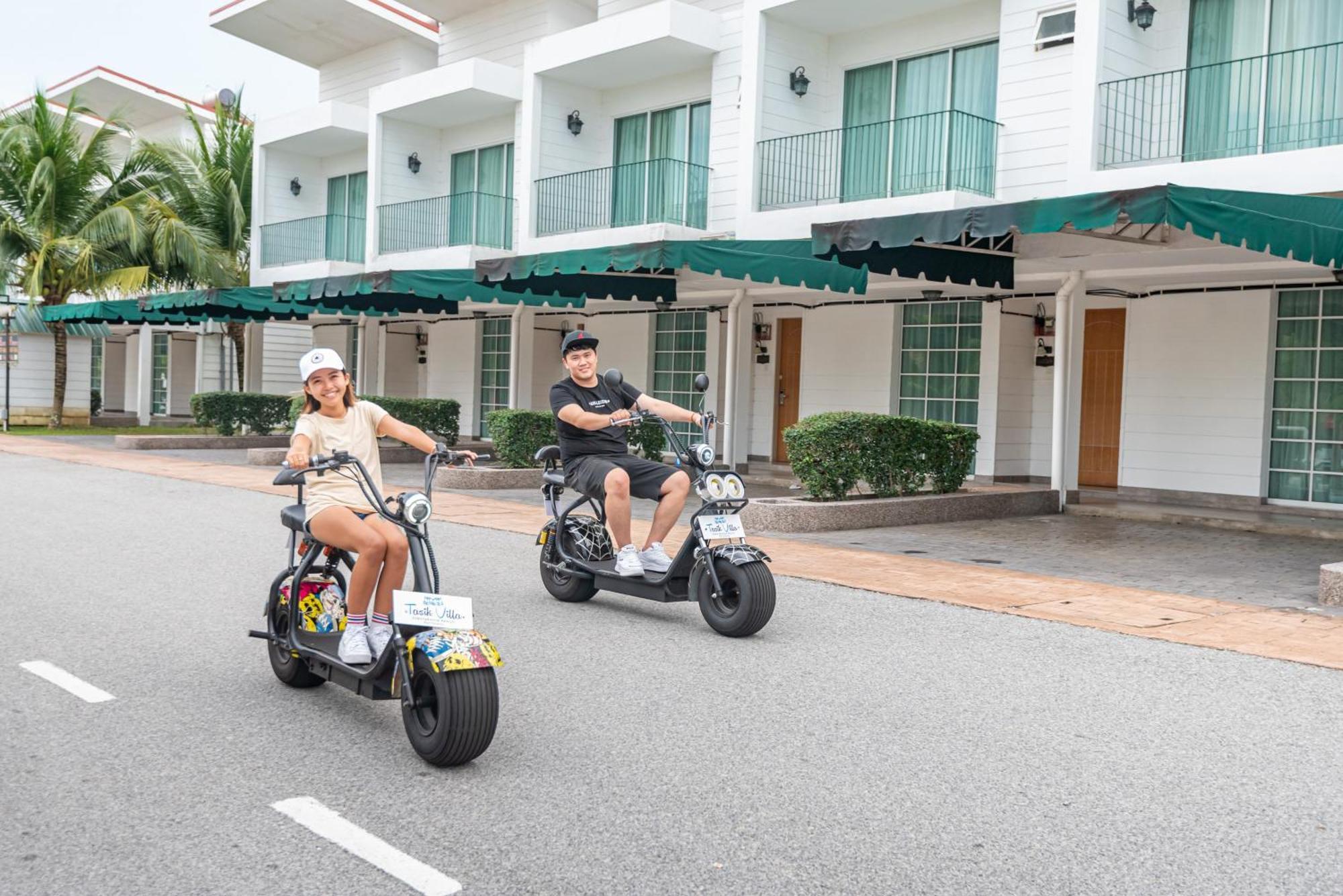 Tasik Villa International Resort Port Dickson Exterior photo The 2019 Honda Cub