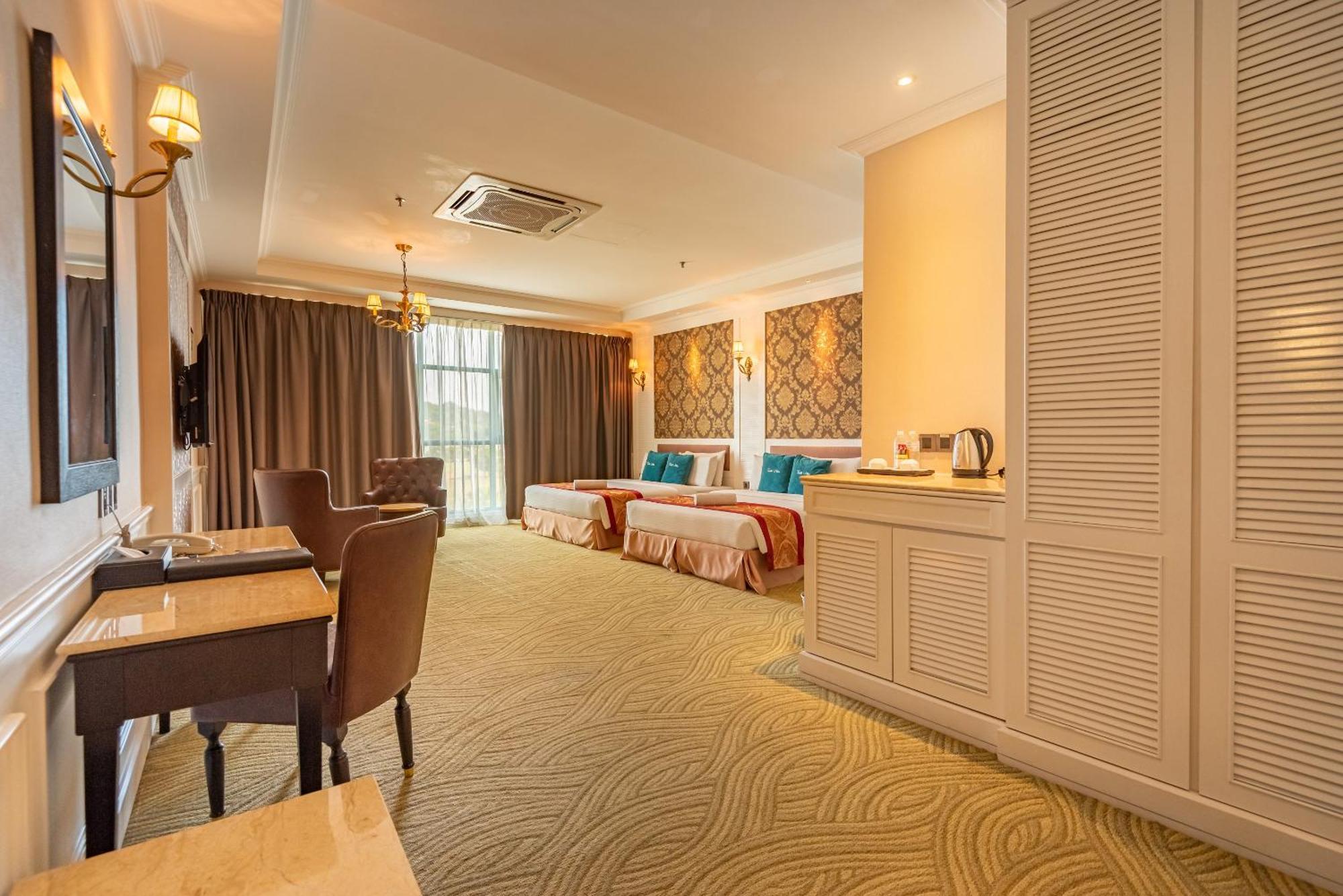 Tasik Villa International Resort Port Dickson Exterior photo